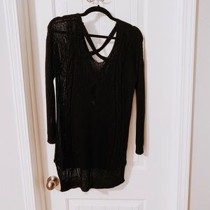 S/M crisscross back sweater black